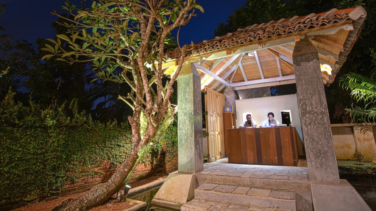 The Lady Hill Hotel Galle Extérieur photo